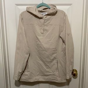 Hooded long-sleeve top